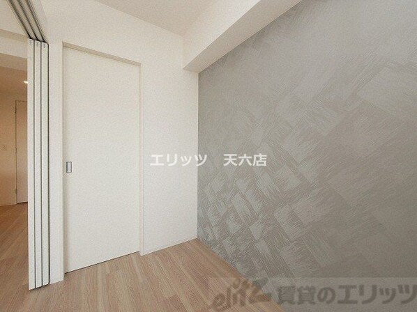 セレニテ中崎町リアンの物件内観写真